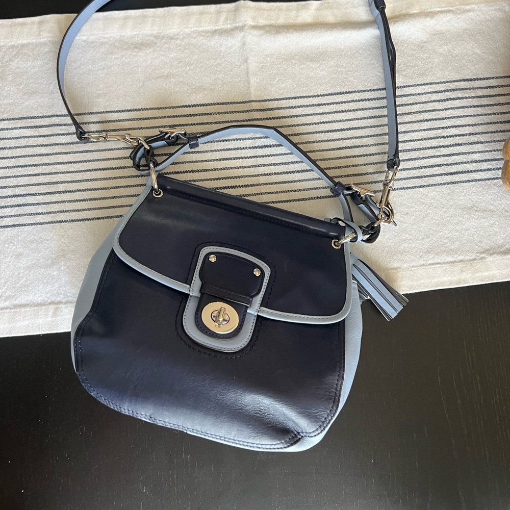Authentic Coach Willis colorblock leather shoulder crossbody bag in blue